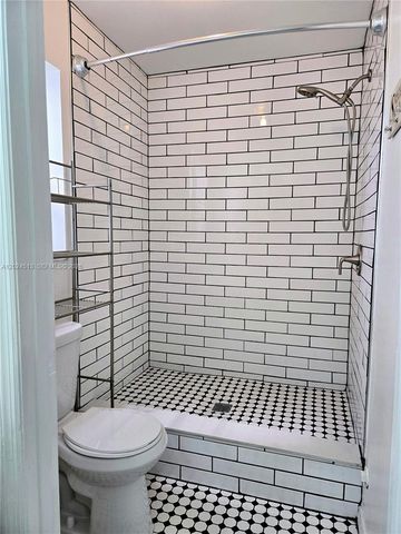 854 SW 8th Pl, Florida City, FL 33034