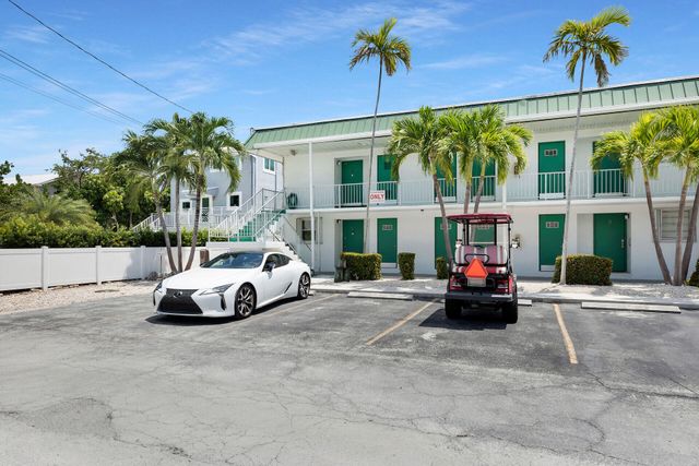 5301 Ocean Ter Apt 2, Marathon, FL 33050