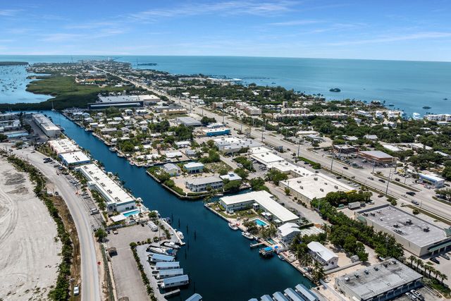 5301 Ocean Ter Apt 2, Marathon, FL 33050