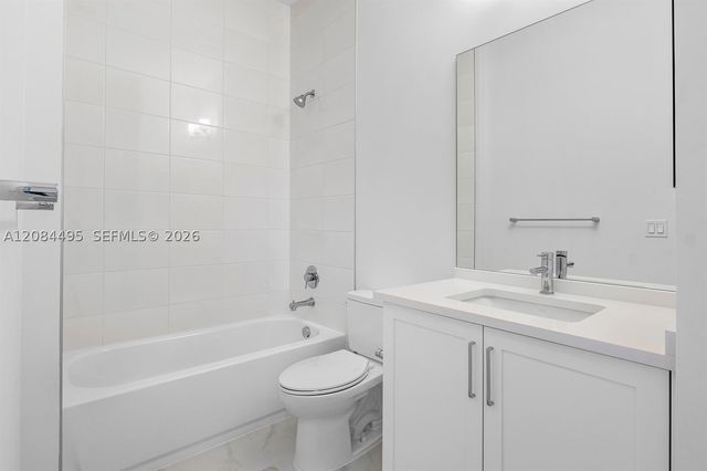 20415 Southernwood Ave, Boca Raton, FL 33434