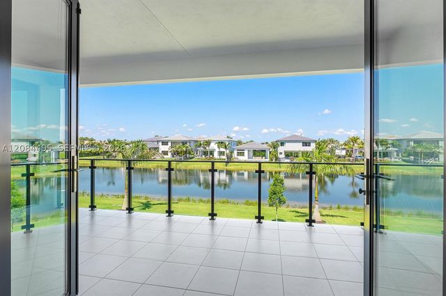 20415 Southernwood Ave, Boca Raton, FL 33434