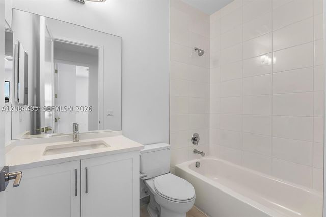 20415 Southernwood Ave, Boca Raton, FL 33434
