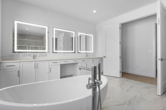 20415 Southernwood Ave, Boca Raton, FL 33434