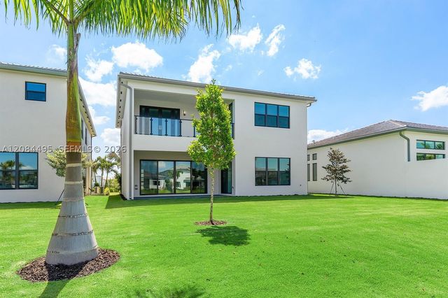 20415 Southernwood Ave, Boca Raton, FL 33434