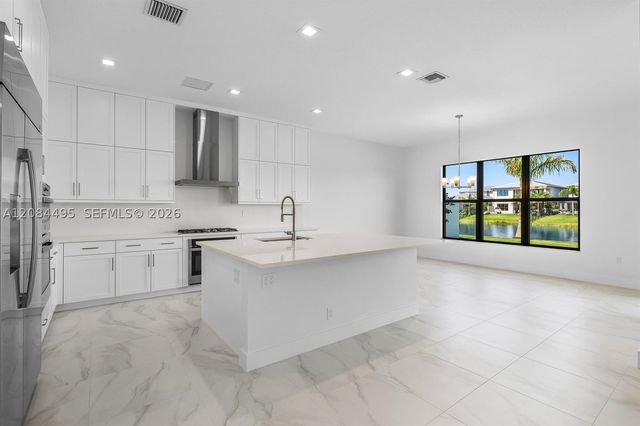 20415 Southernwood Ave, Boca Raton, FL 33434