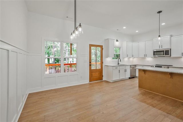 85 Presley Farm Parkway, Rockmart, GA 30153