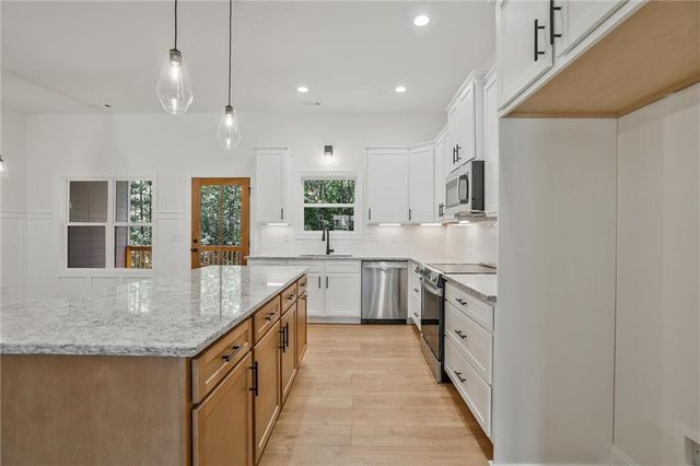 85 Presley Farm Parkway, Rockmart, GA 30153