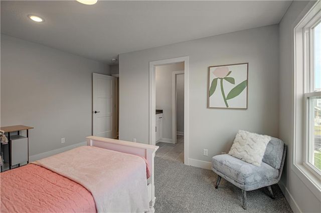 1605 SW Arbor Park Drive, Lee's Summit, MO 64082