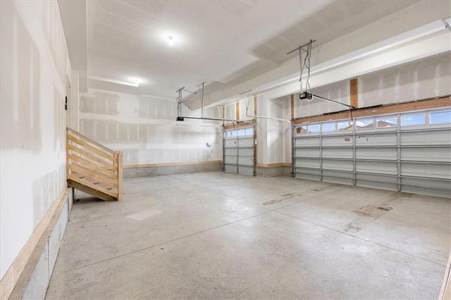 1605 SW Arbor Park Drive, Lee's Summit, MO 64082