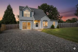 3426 Hollow Pond RD, Hayes, VA 23072