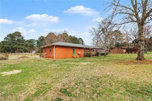 195 Tamea Trail, Covington, GA 30014