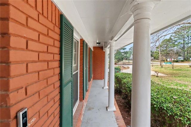 195 Tamea Trail, Covington, GA 30014