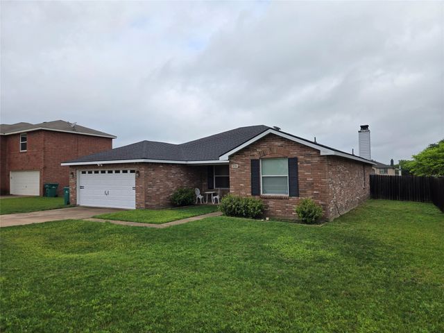 1226 Wisdom Drive, Cedar Hill, TX 75104