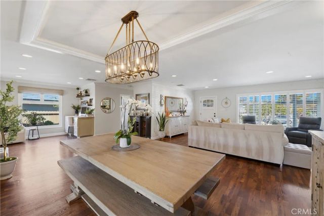 5220 E El Roble, Long Beach, CA 90815