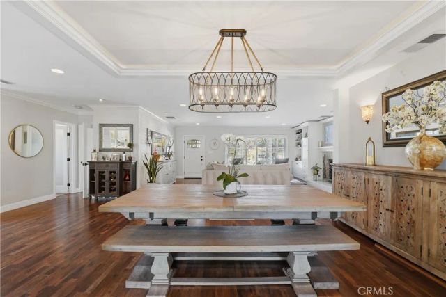 5220 E El Roble, Long Beach, CA 90815