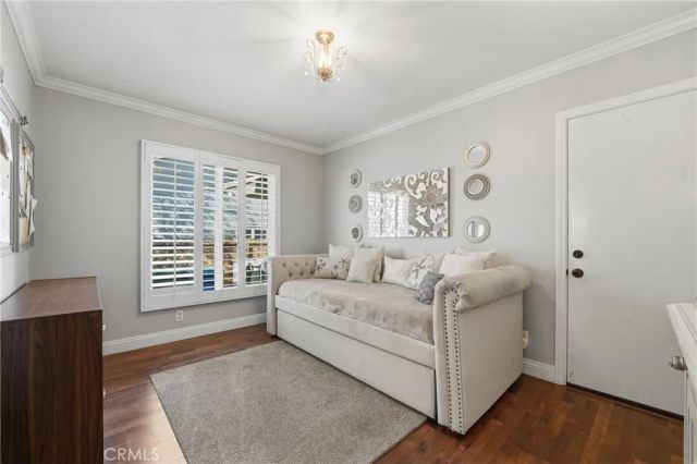 5220 E El Roble, Long Beach, CA 90815