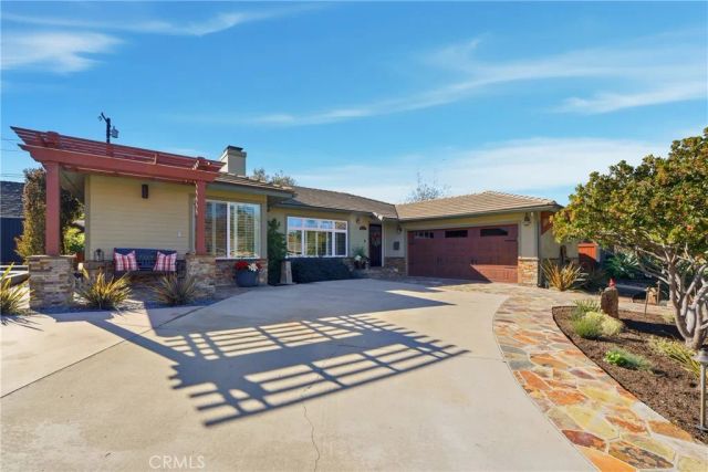 5220 E El Roble, Long Beach, CA 90815