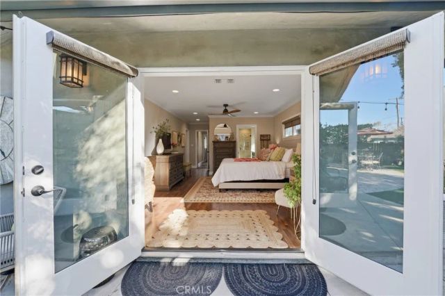 5220 E El Roble, Long Beach, CA 90815