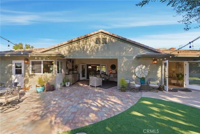 5220 E El Roble, Long Beach, CA 90815