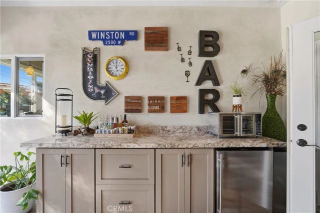 5220 E El Roble, Long Beach, CA 90815