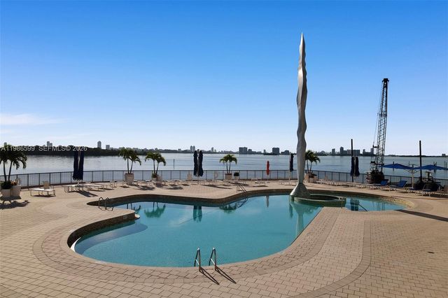 1800 NE 114th Street 2309, Miami, FL 33181