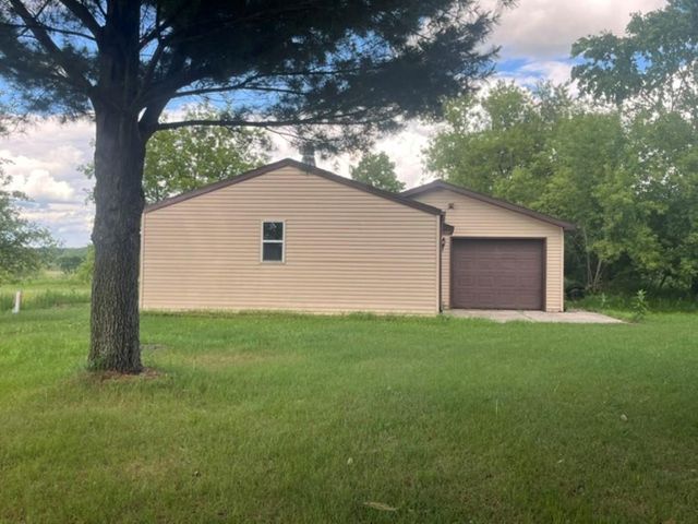 N7418 22ND ROAD, Neshkoro, WI 54960