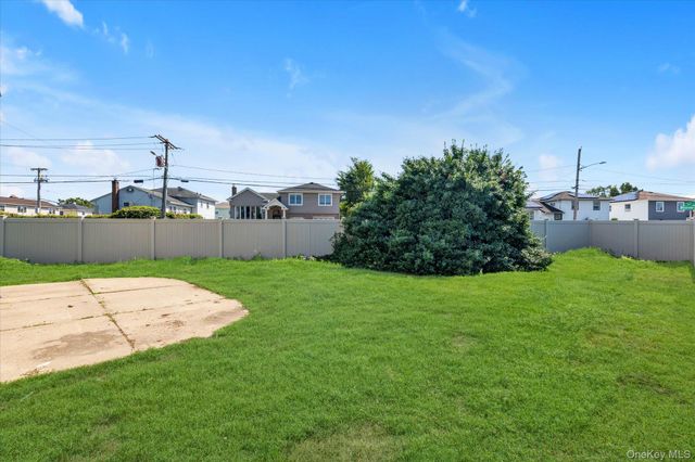 2715 Short Street, Bellmore, NY 11710