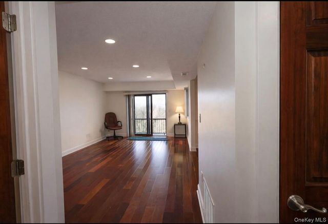 350 N Water Street Bldg 6- Unit 6, Newburgh, NY 12550