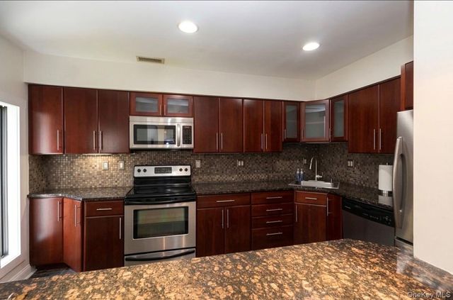 350 N Water Street Bldg 6- Unit 6, Newburgh, NY 12550