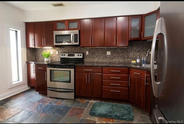 350 N Water Street Bldg 6- Unit 6, Newburgh, NY 12550