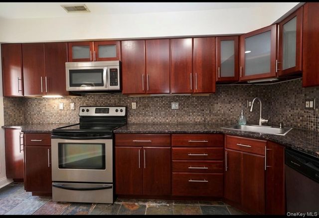 350 N Water Street Bldg 6- Unit 6, Newburgh, NY 12550