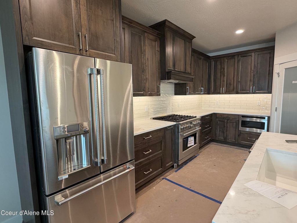 4444 W Hide Away LN, Coeur d'Alene, ID 83815 photo 3