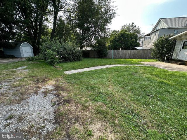 6008 CUMBERLAND HIGHWAY, Chambersburg, PA 17202