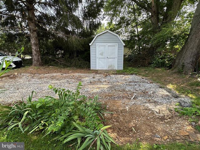 6008 CUMBERLAND HIGHWAY, Chambersburg, PA 17202