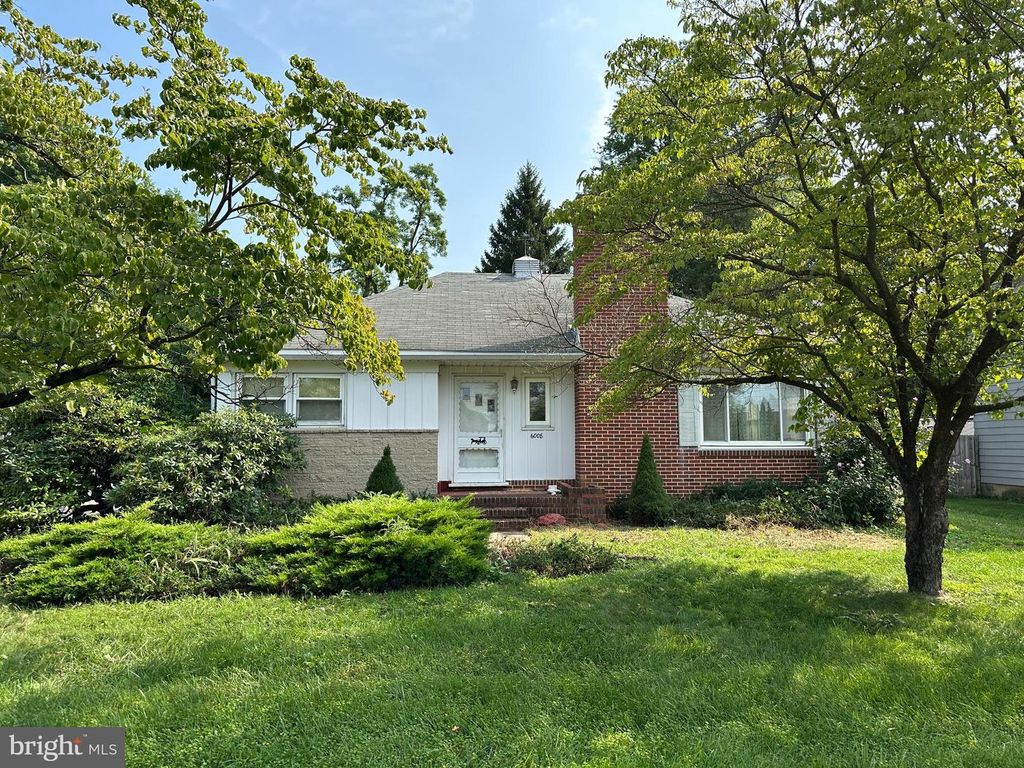 6008 CUMBERLAND HIGHWAY, Chambersburg, PA 17202