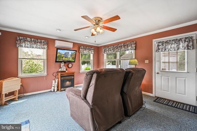 1008 DALLAS RD, Reading, PA 19605