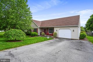 1008 DALLAS RD, Reading, PA 19605