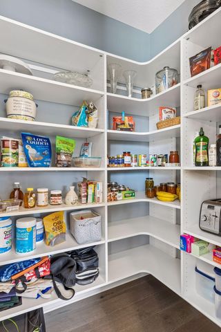 17 Crescent Lane, North Oaks, MN 55127