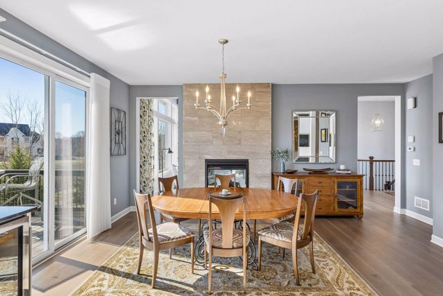 17 Crescent Lane, North Oaks, MN 55127