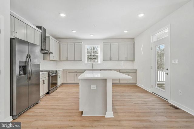 313 COLUMBIA LN, Stevensville, MD 21666