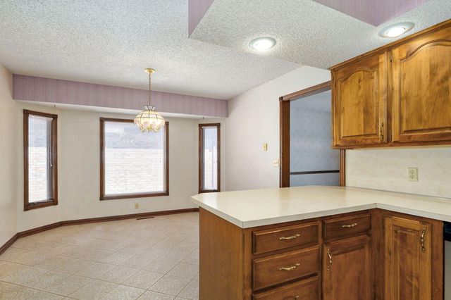 3514 S Southvale Court, Springfield, MO 65804