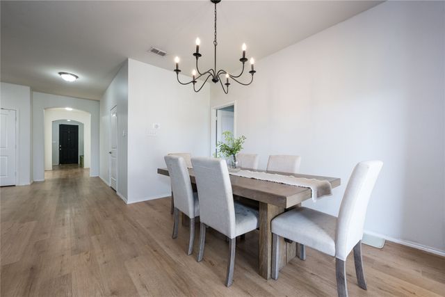 1627 Kawati Way, Krum, TX 76249