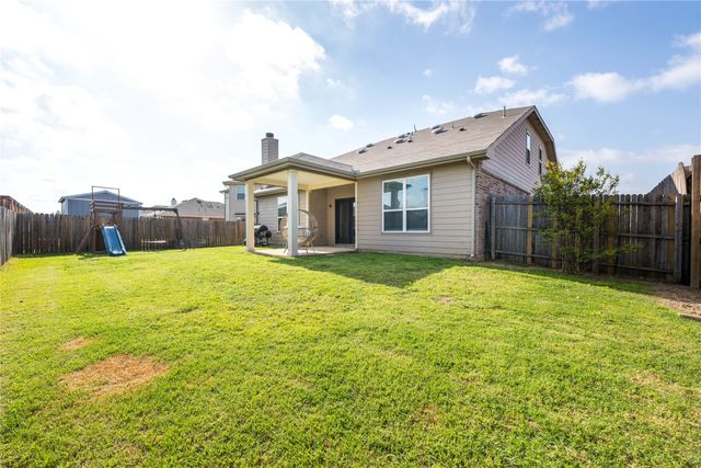 1627 Kawati Way, Krum, TX 76249