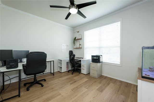 1627 Kawati Way, Krum, TX 76249