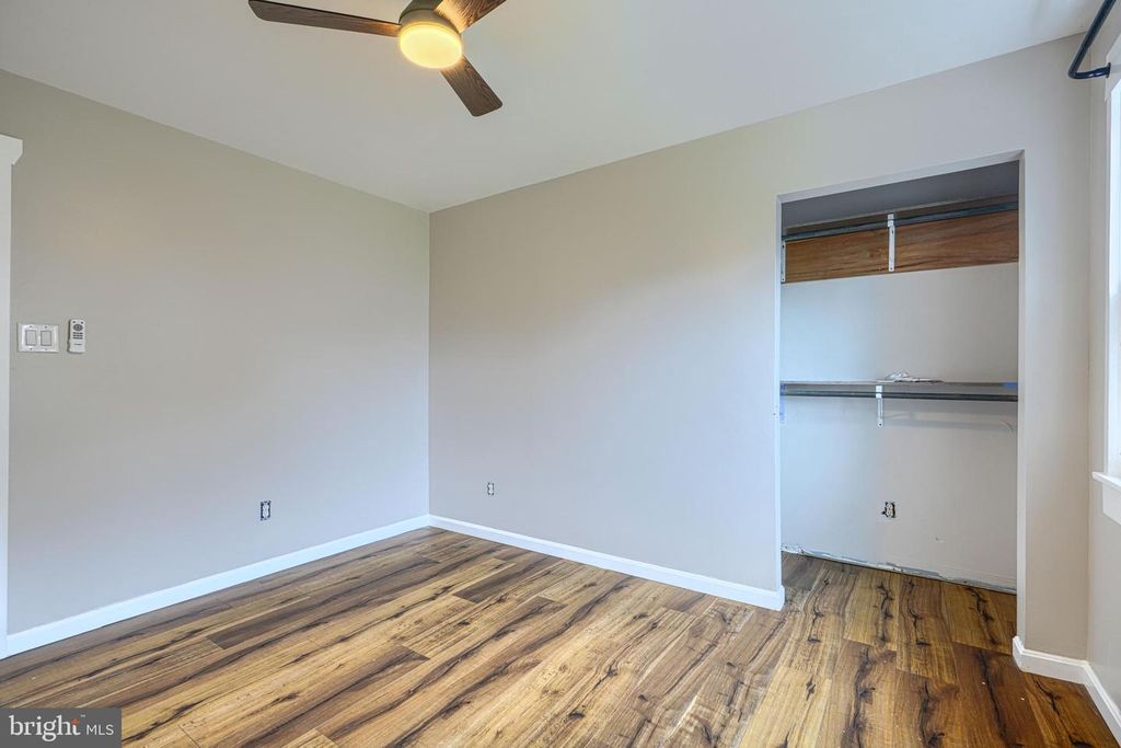 Image 29 of property listing at 1813 POTOMAC RD, Edgewater, MD 21037