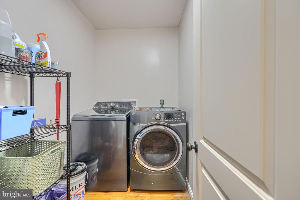 Image 49 of property listing at 1813 POTOMAC RD, Edgewater, MD 21037