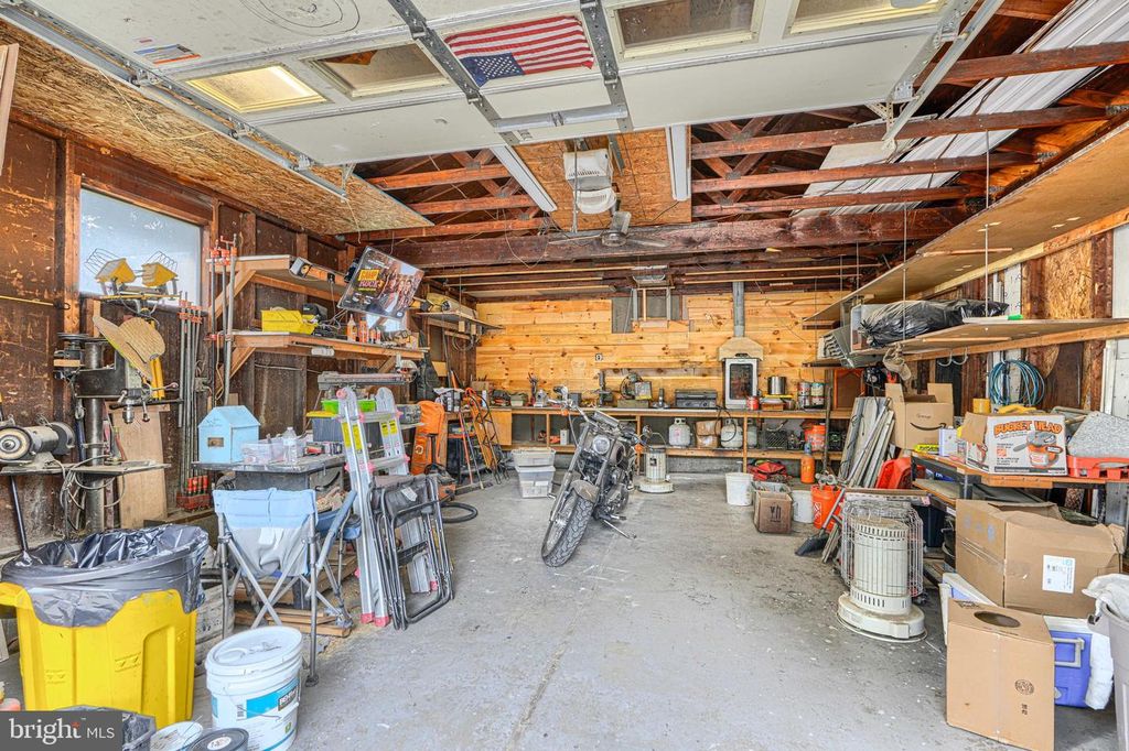Image 52 of property listing at 1813 POTOMAC RD, Edgewater, MD 21037