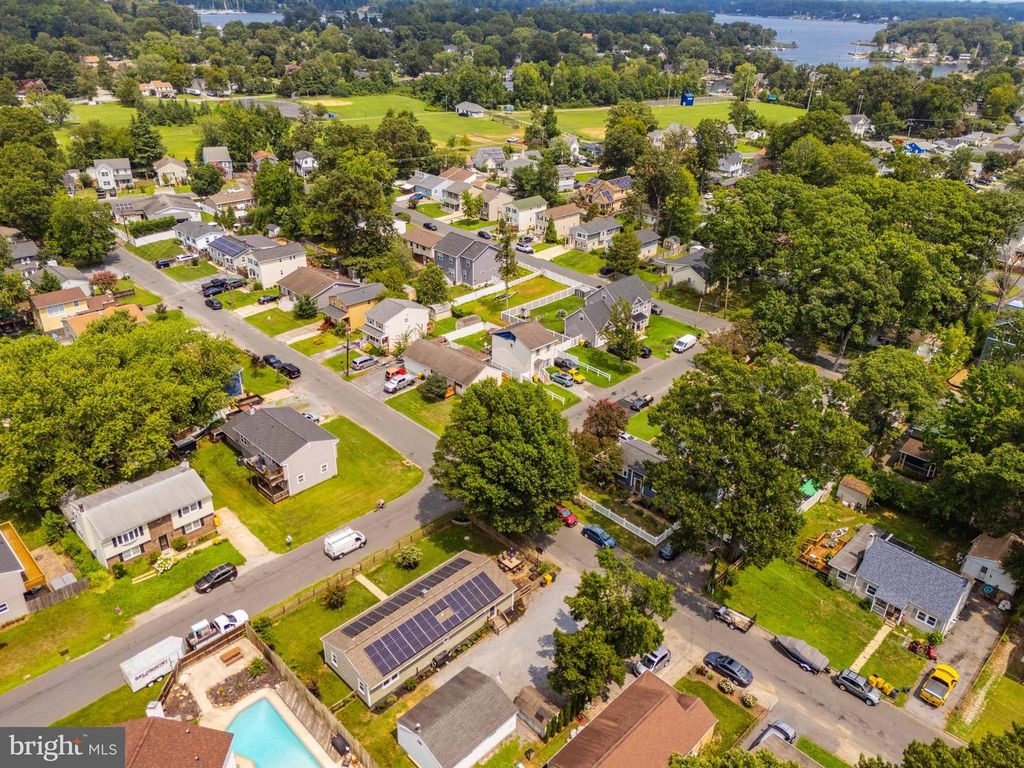 Image 54 of property listing at 1813 POTOMAC RD, Edgewater, MD 21037