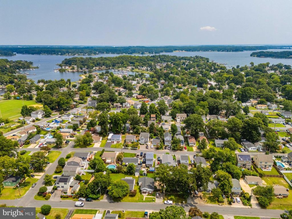 Image 56 of property listing at 1813 POTOMAC RD, Edgewater, MD 21037
