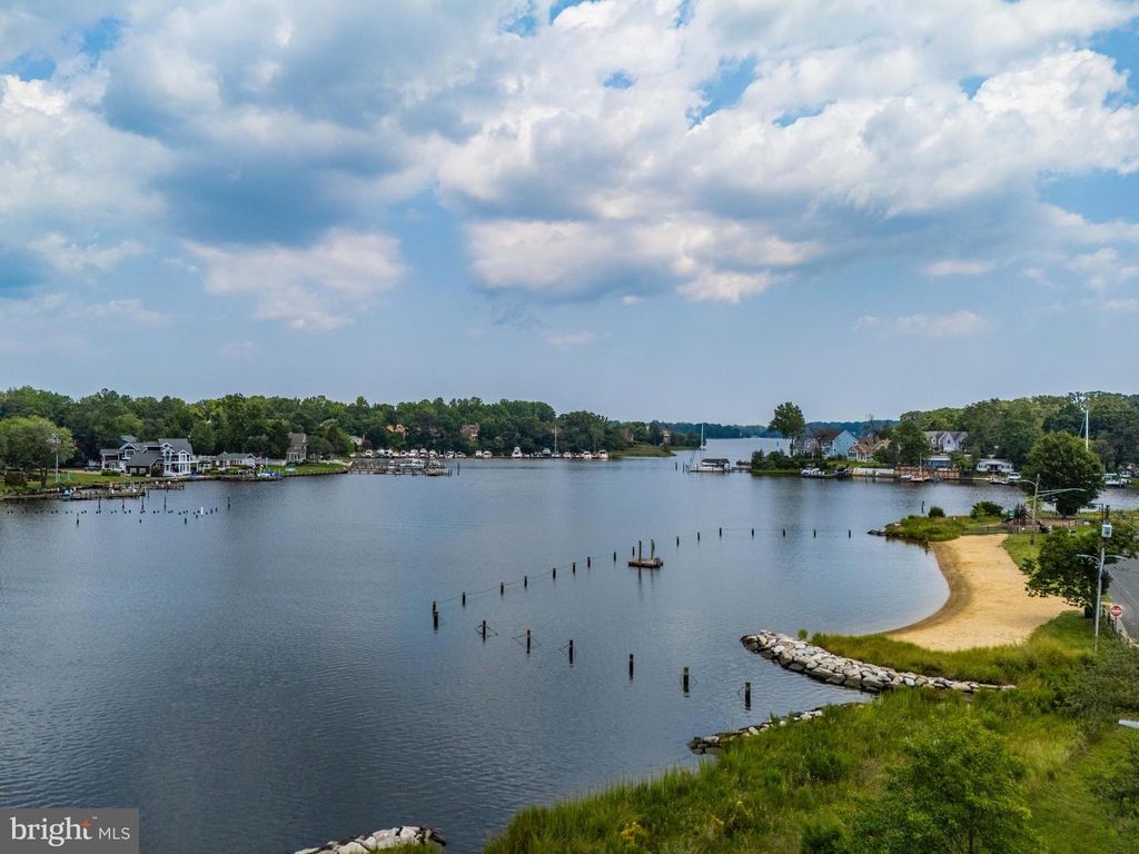 Image 58 of property listing at 1813 POTOMAC RD, Edgewater, MD 21037